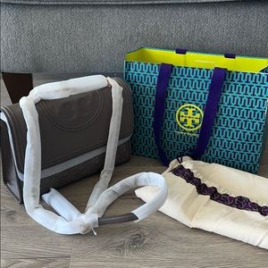 Tory Burch Fleming Shoulder Purse-BRAND NEW!!